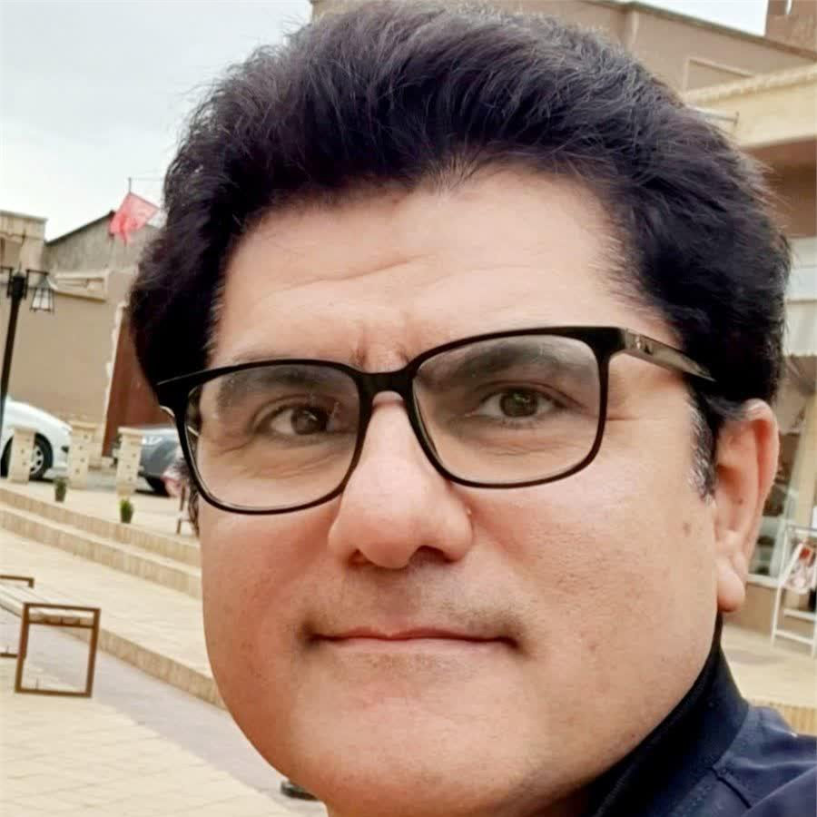 دکتر